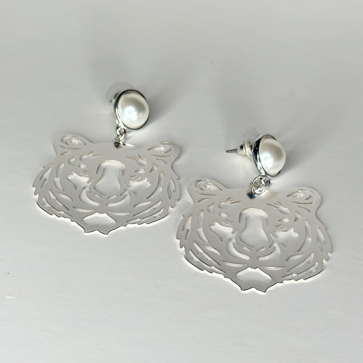 Pearl & Silver Tiger Filigree Earrings