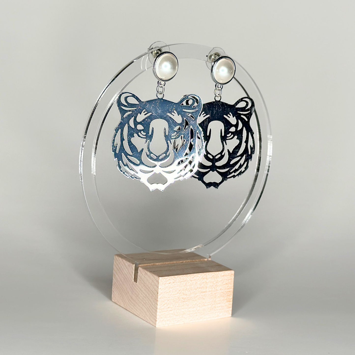 Pearl & Silver Tiger Filigree Earrings