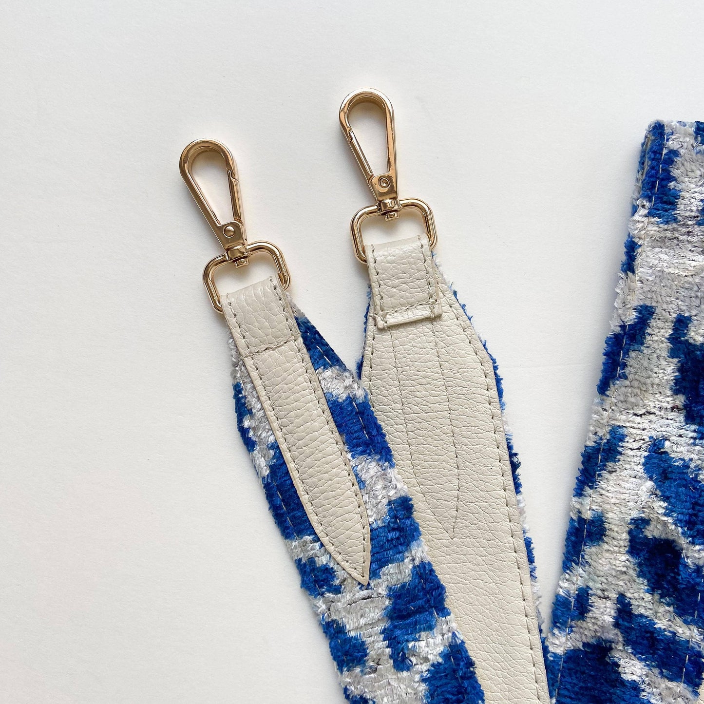 Wolf & Willa:  Tiger Striped Bag Strap